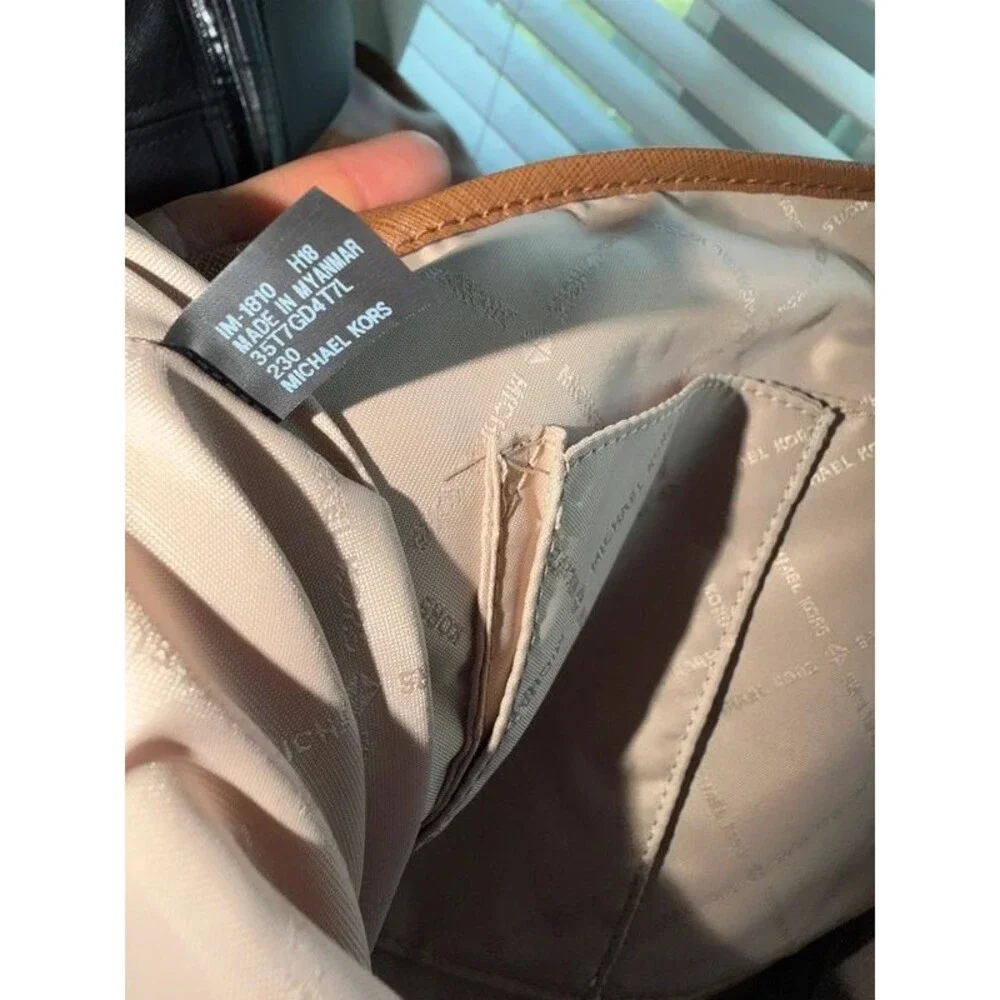 Michael Kors Jet Set Large Saffiano Leather Tote Bag - Luggage Tan